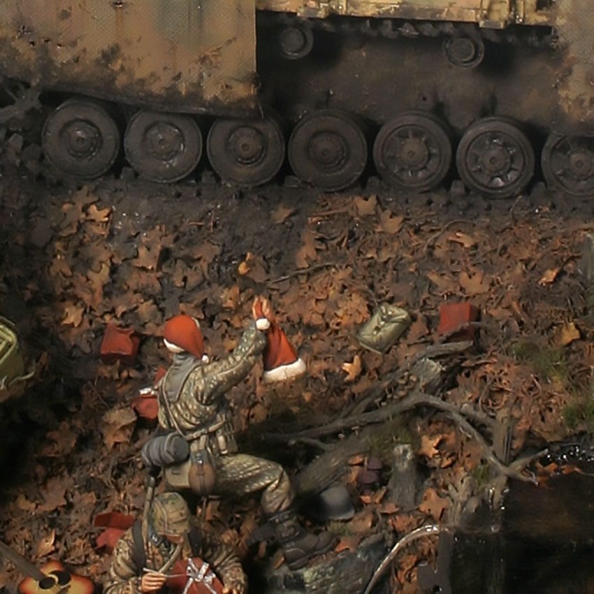 För att göra detta realistiska diorama med lera används denna produkt - Draklunden